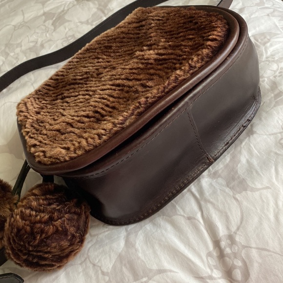 Patricia Nash Sherling 
Crossbody Bags & wallet - Picture 4 of 9